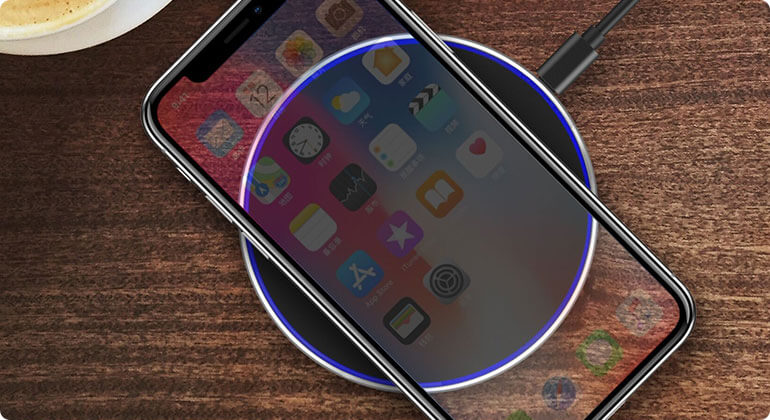 Universal Qi  mobile wireless charger